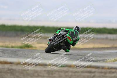 media/May-03-2025-CRA (Sat) [[22b18d099a]]/Races/Race 2/